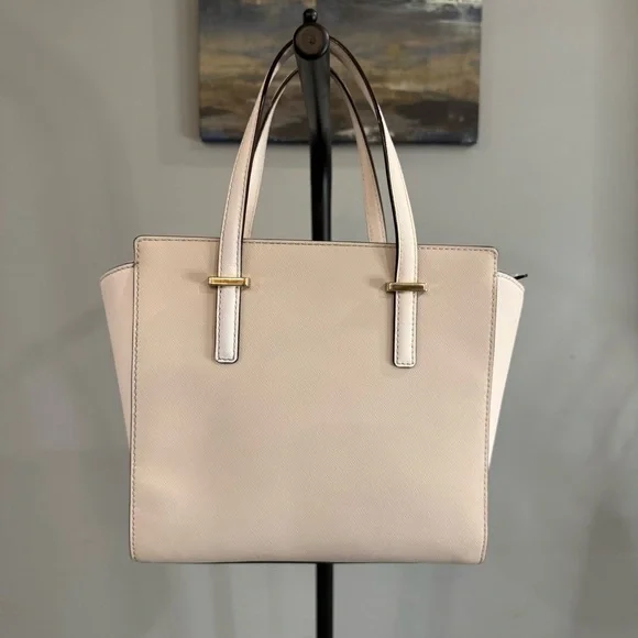 Kate Spade New York Cedar Street Hayden Bag In Blush & Cream with Gold Hardware - Picture 5 of 14